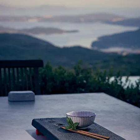 The Elegant Mill Villa *